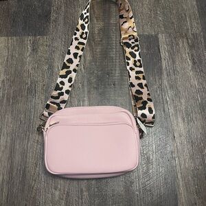 Chic Pink Crossbody Bag with Leopard Strap